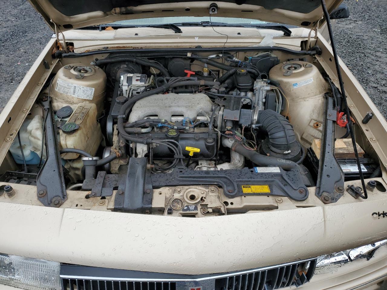 1994 Oldsmobile Cutlass - Image 12