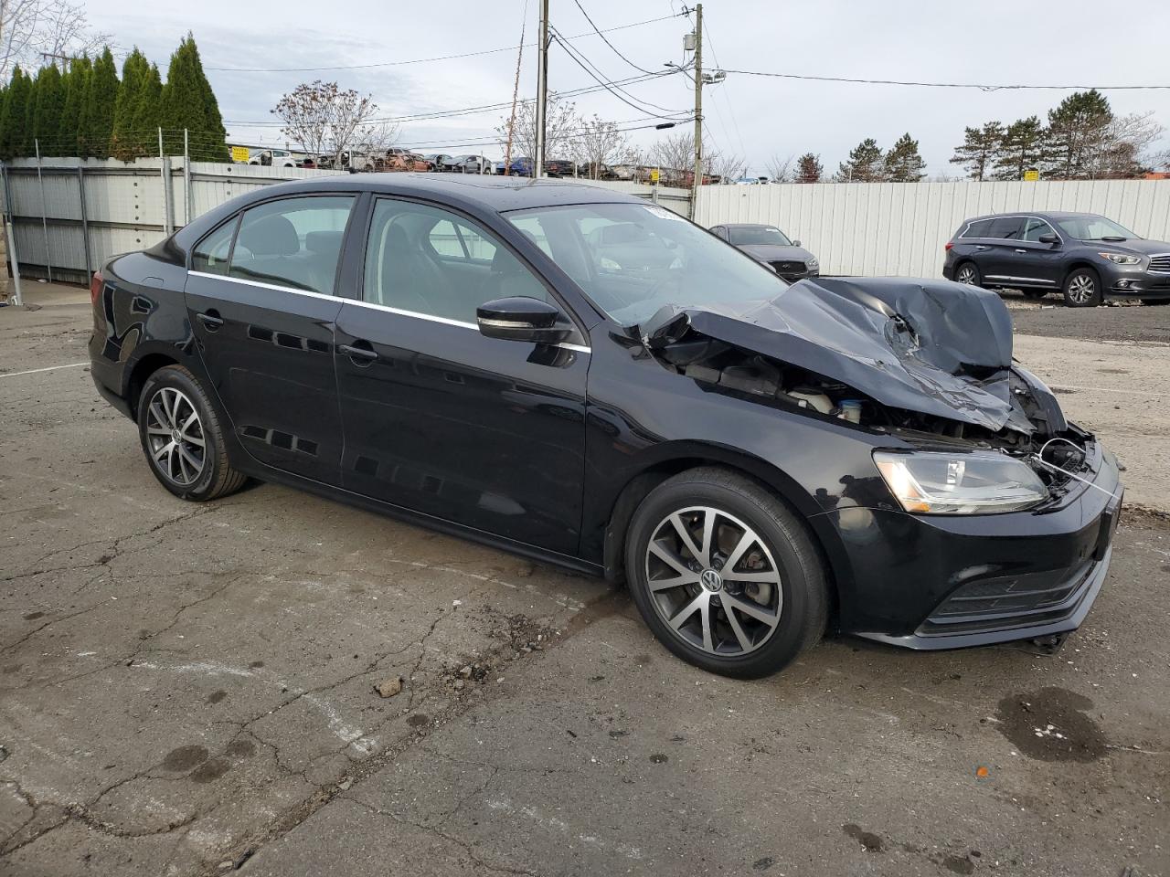 2017 Volkswagen Jetta - Image 4