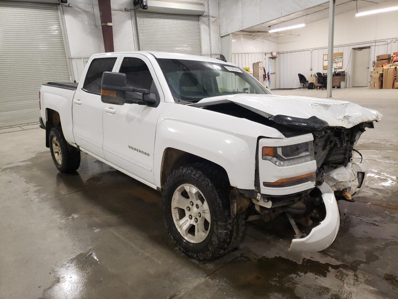 2018 Chevrolet Silverado - Image 4