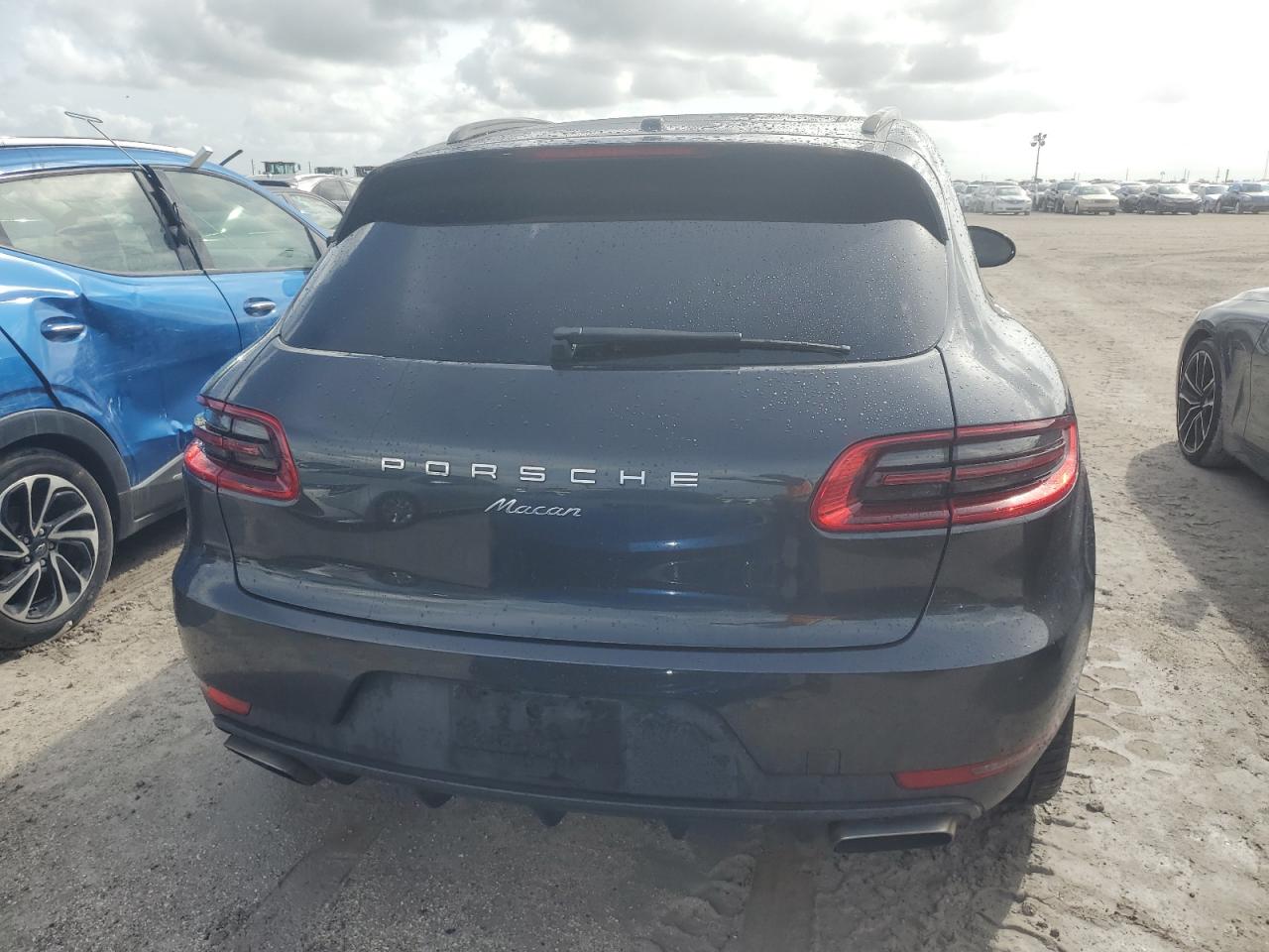 2018 Porsche Macan - Image 6