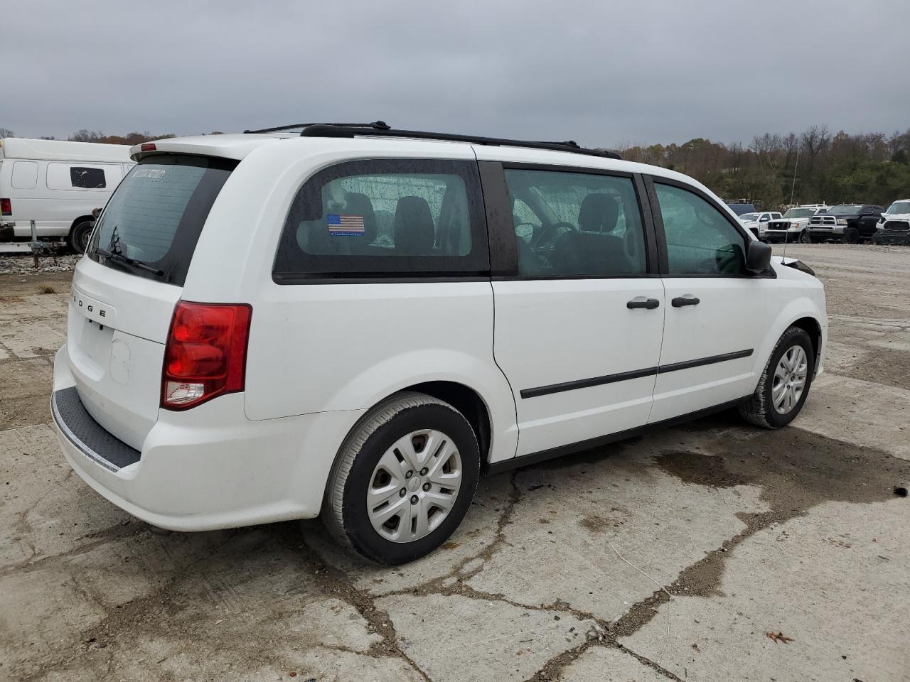 VIN 2C4RDGBG9ER167064 2014 DODGE CARAVAN no.3