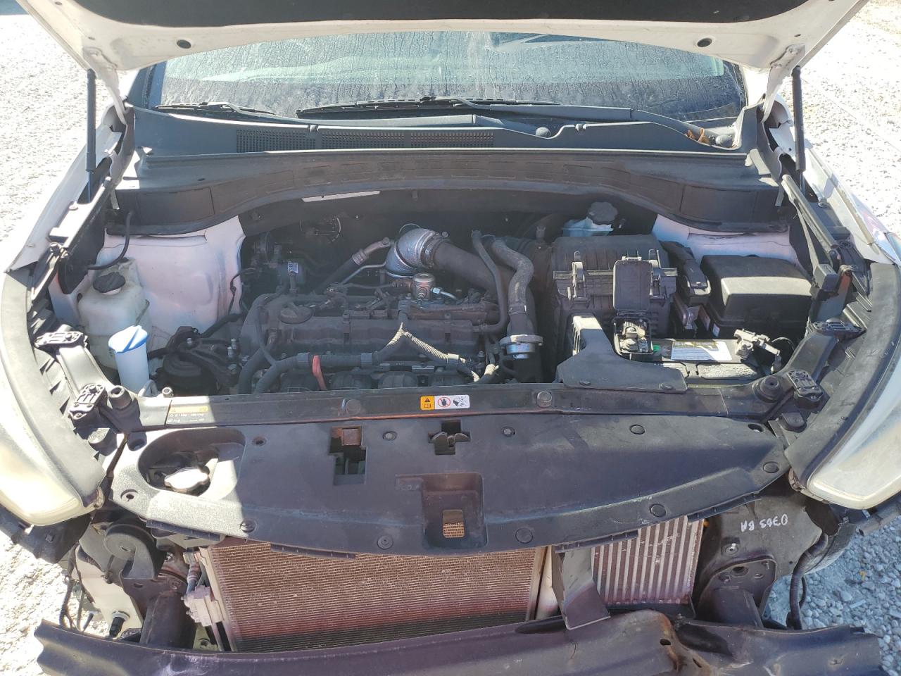 2014 Hyundai Santa Fe - Image 12