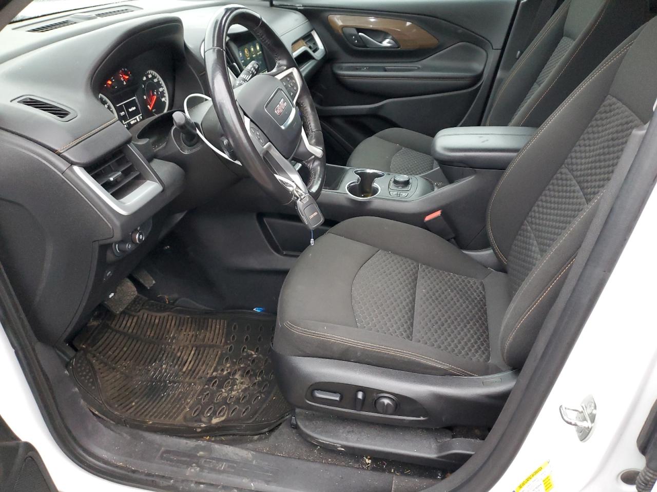 2018 GMC Terrain - Image 7