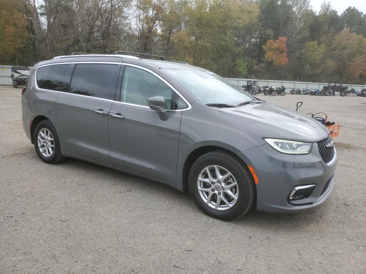 2021 Chrysler Pacifica - Image 4