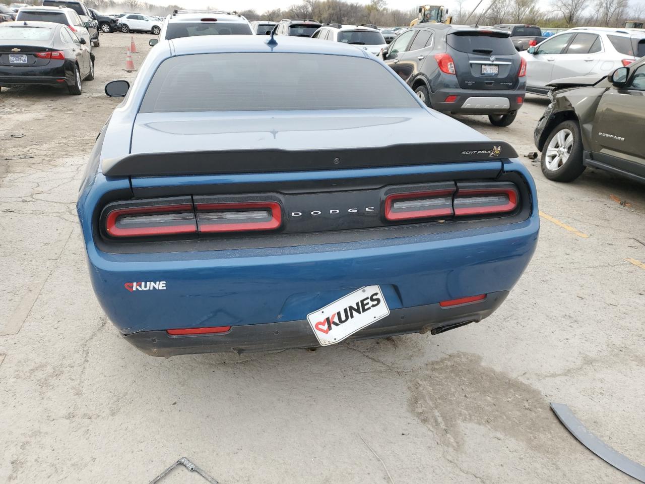 2020 Dodge Challenger - Image 6