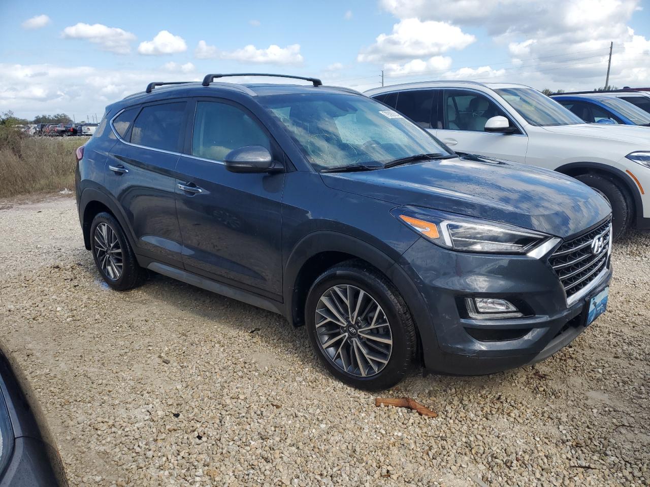 2021 Hyundai Tucson - Image 4