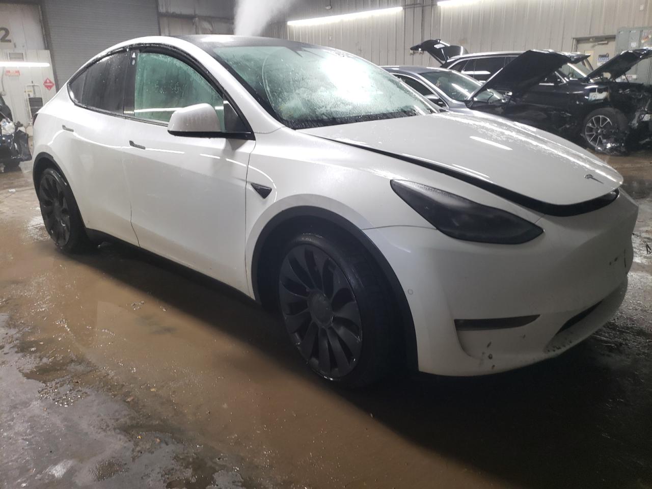 VIN 5YJYGDEF9MF267132 2021 TESLA MODEL Y no.4