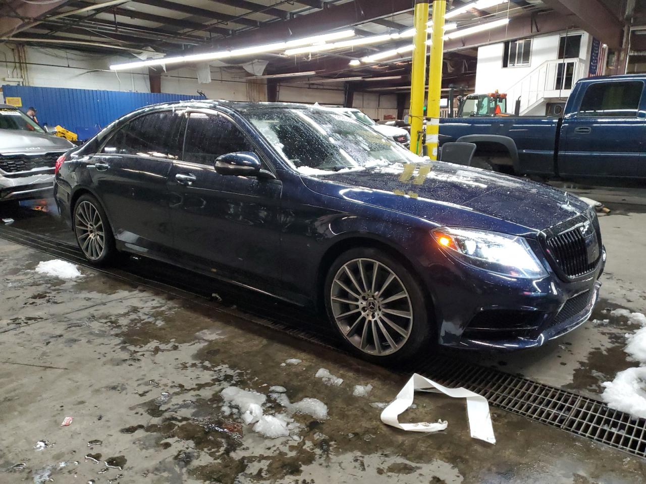 VIN WDDUG8FB6HA324313 2017 MERCEDES-BENZ S-CLASS no.4