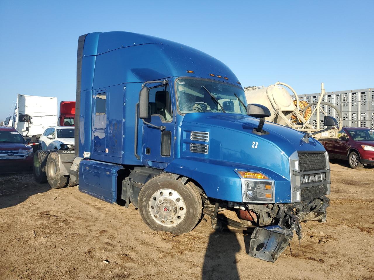 2020 Mack Anthem  for Sale in Sikeston, MO - Front End