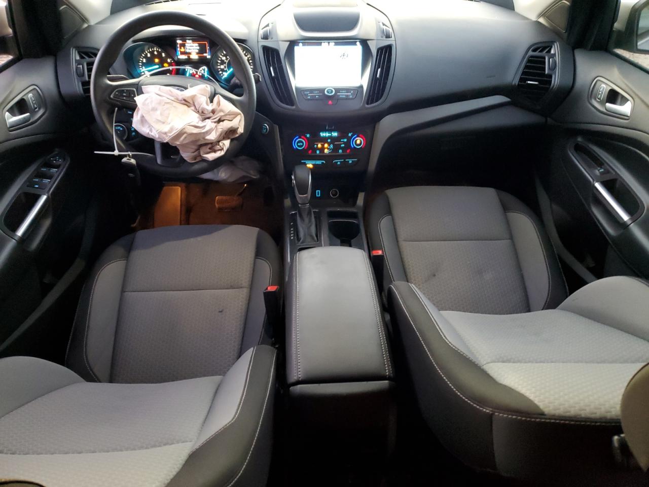 2019 Ford Escape - Image 8