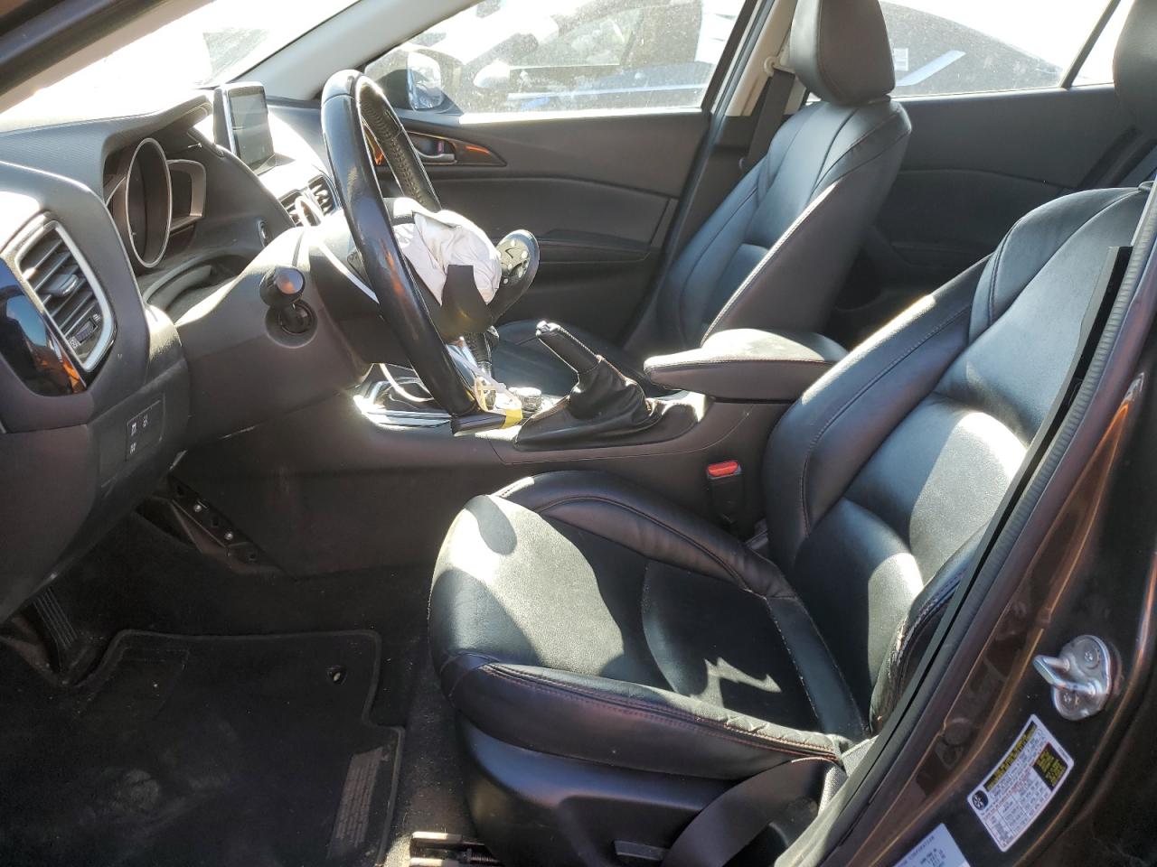 2014 Mazda 3 - Image 7