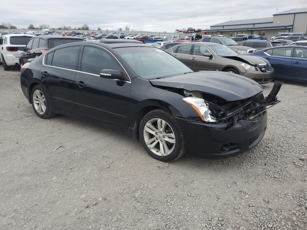 2012 Nissan Altima - Image 4