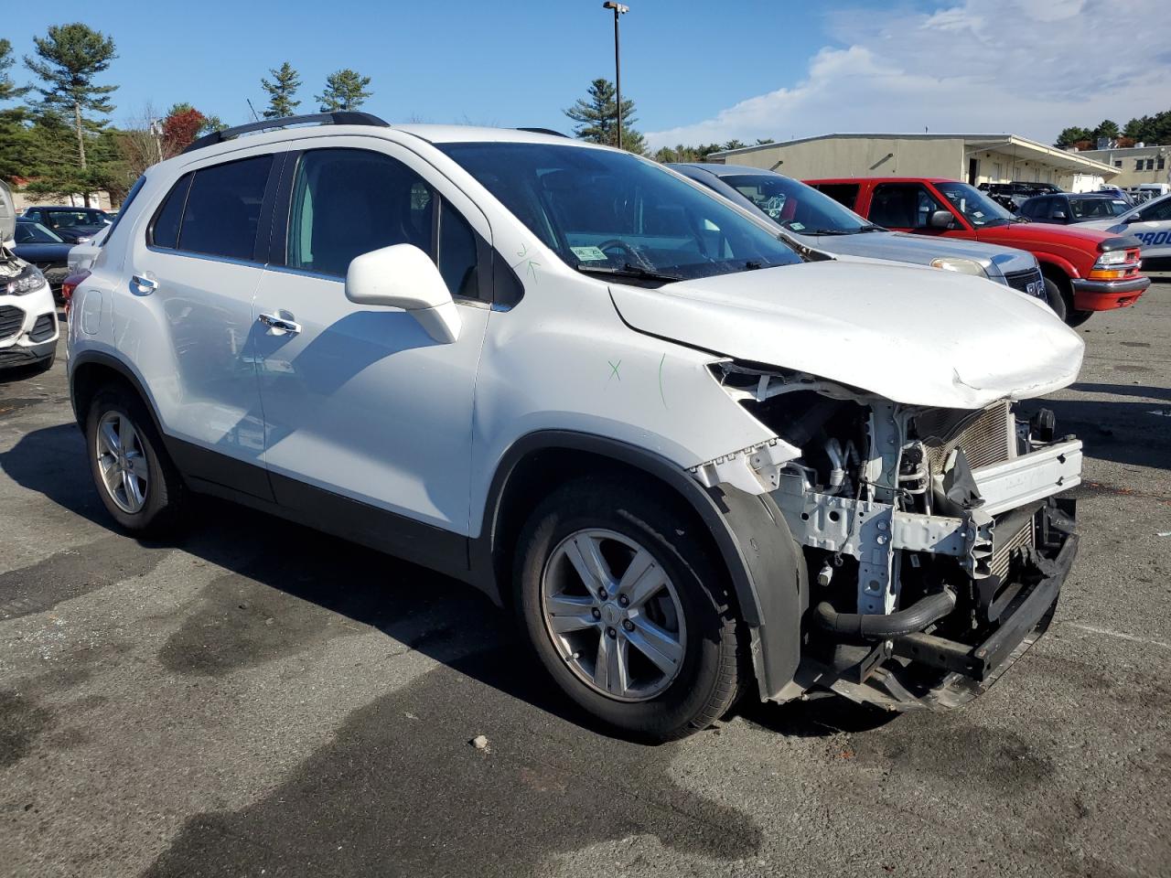 2020 Chevrolet Trax - Image 4