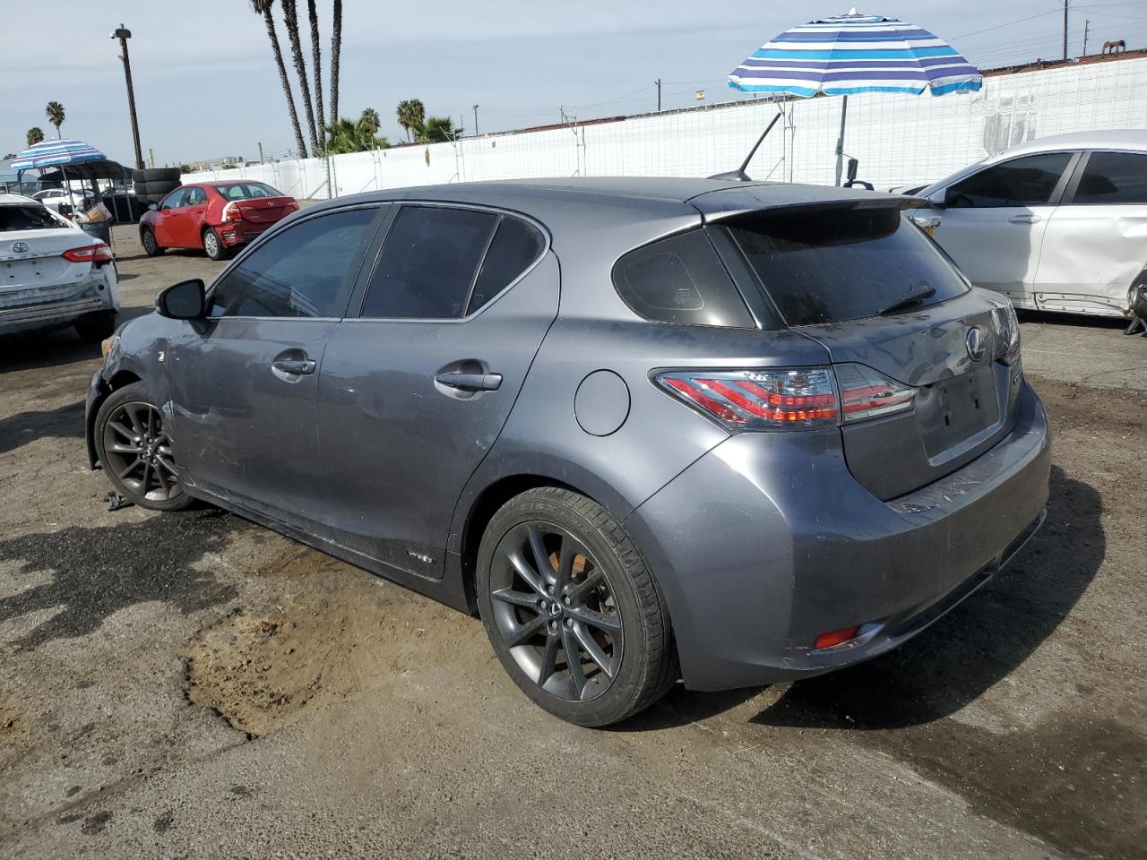 VIN JTHKD5BHXD2155810 2013 LEXUS CT 200 no.2