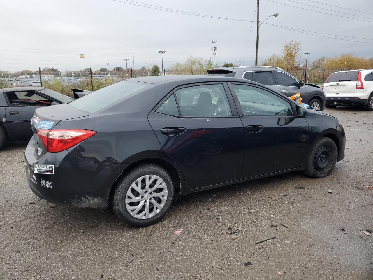 VIN 2T1BURHEXJC024315 2018 TOYOTA COROLLA no.3