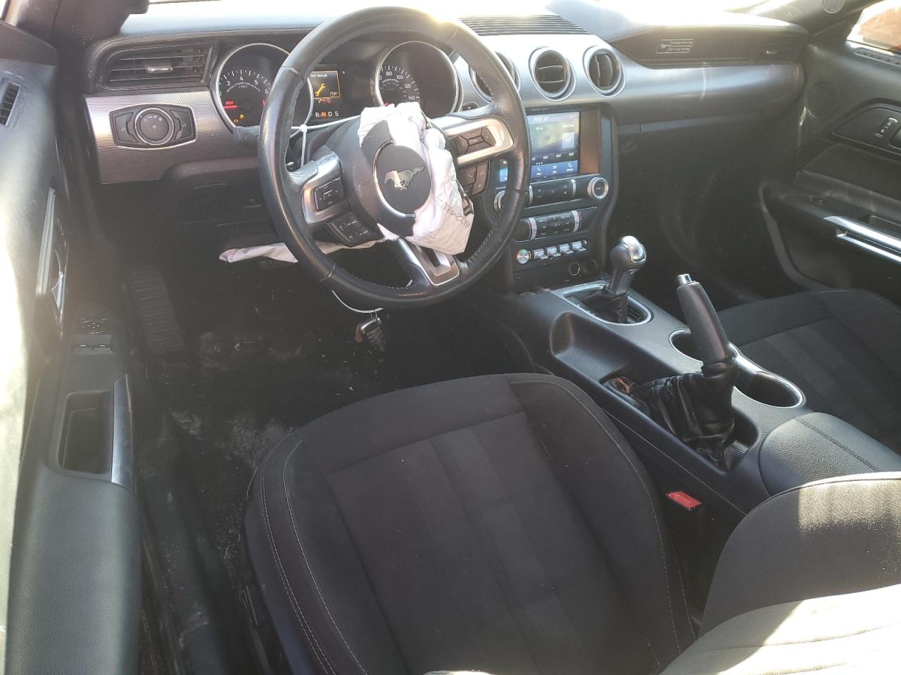 2020 Ford Mustang - Image 8