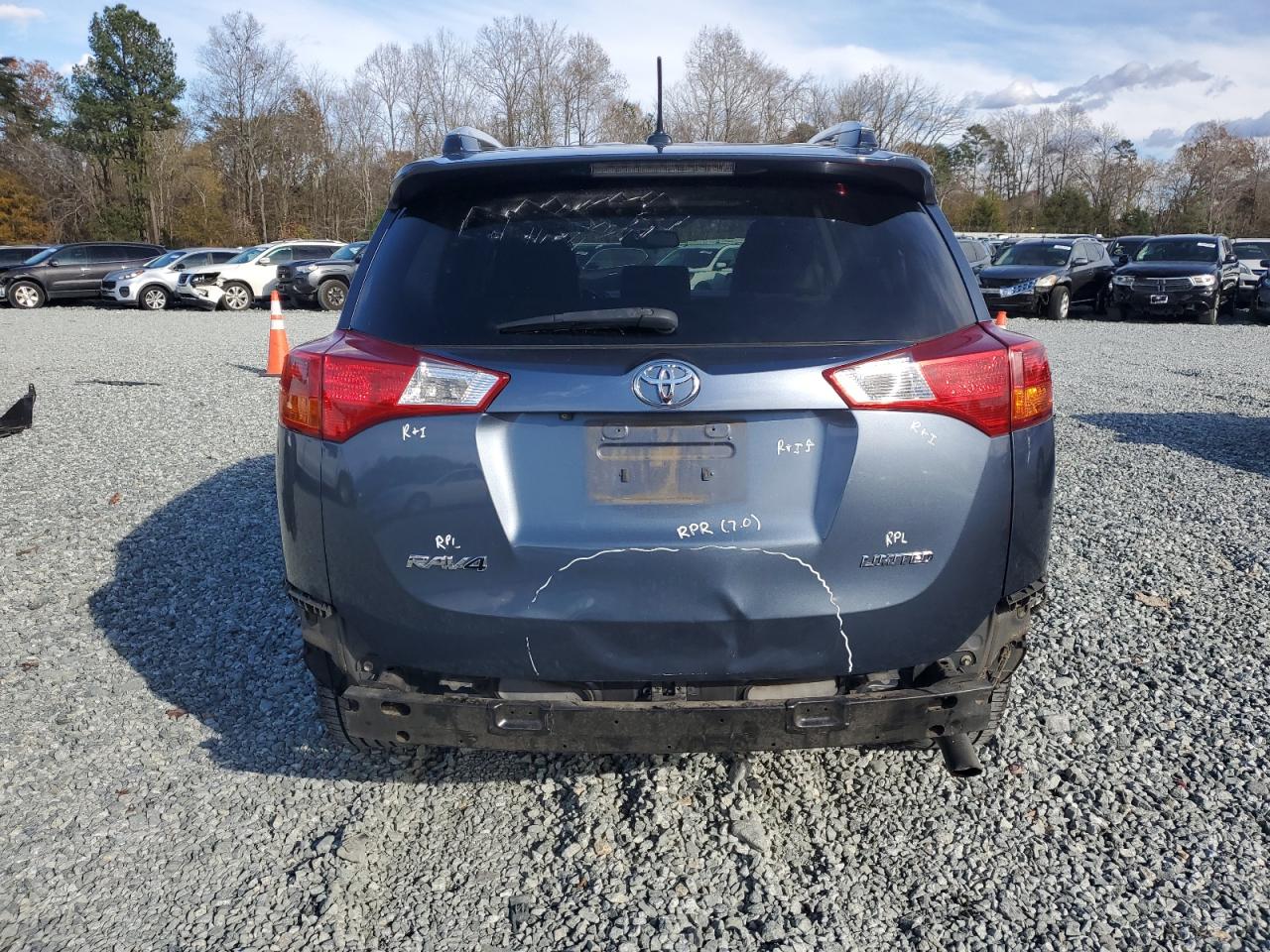 2013 Toyota Rav4 Limited VIN: 2T3YFREV2DW013215 Lot: 81893304