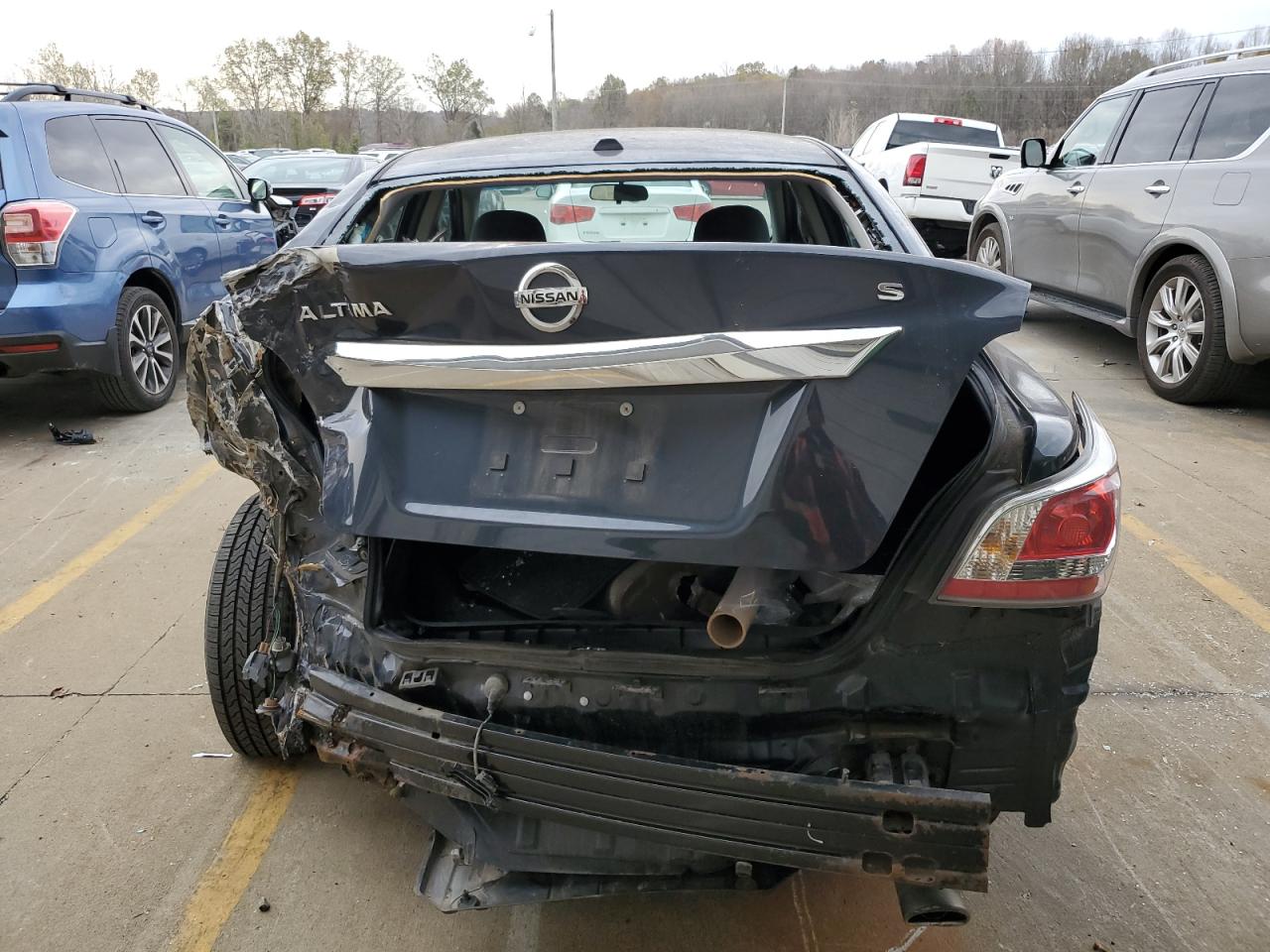 2015 Nissan Altima - Image 6
