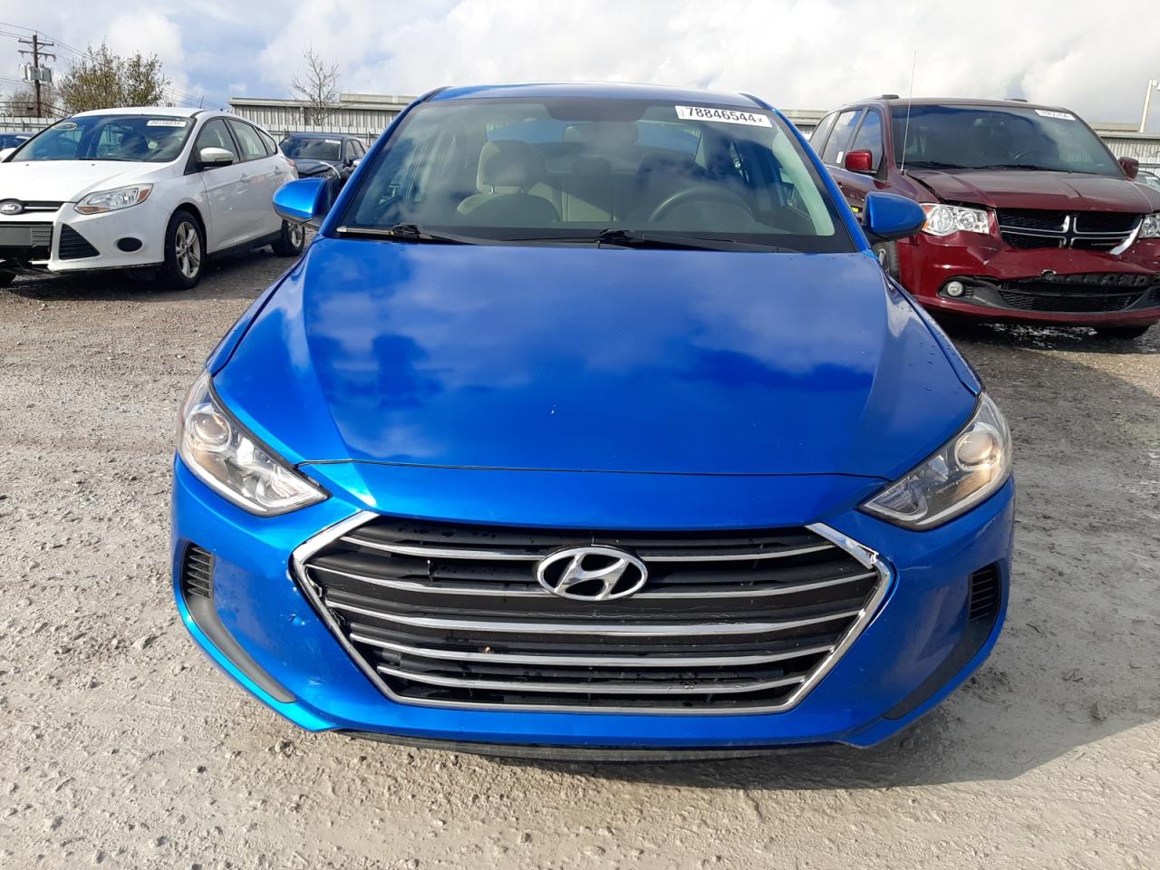 2017 Hyundai Elantra - Image 5