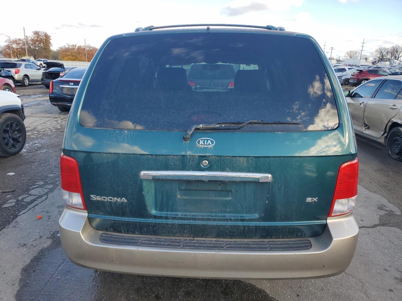 2002 Kia Sedona Ex VIN: KNDUP131426217512 Lot: 80928774