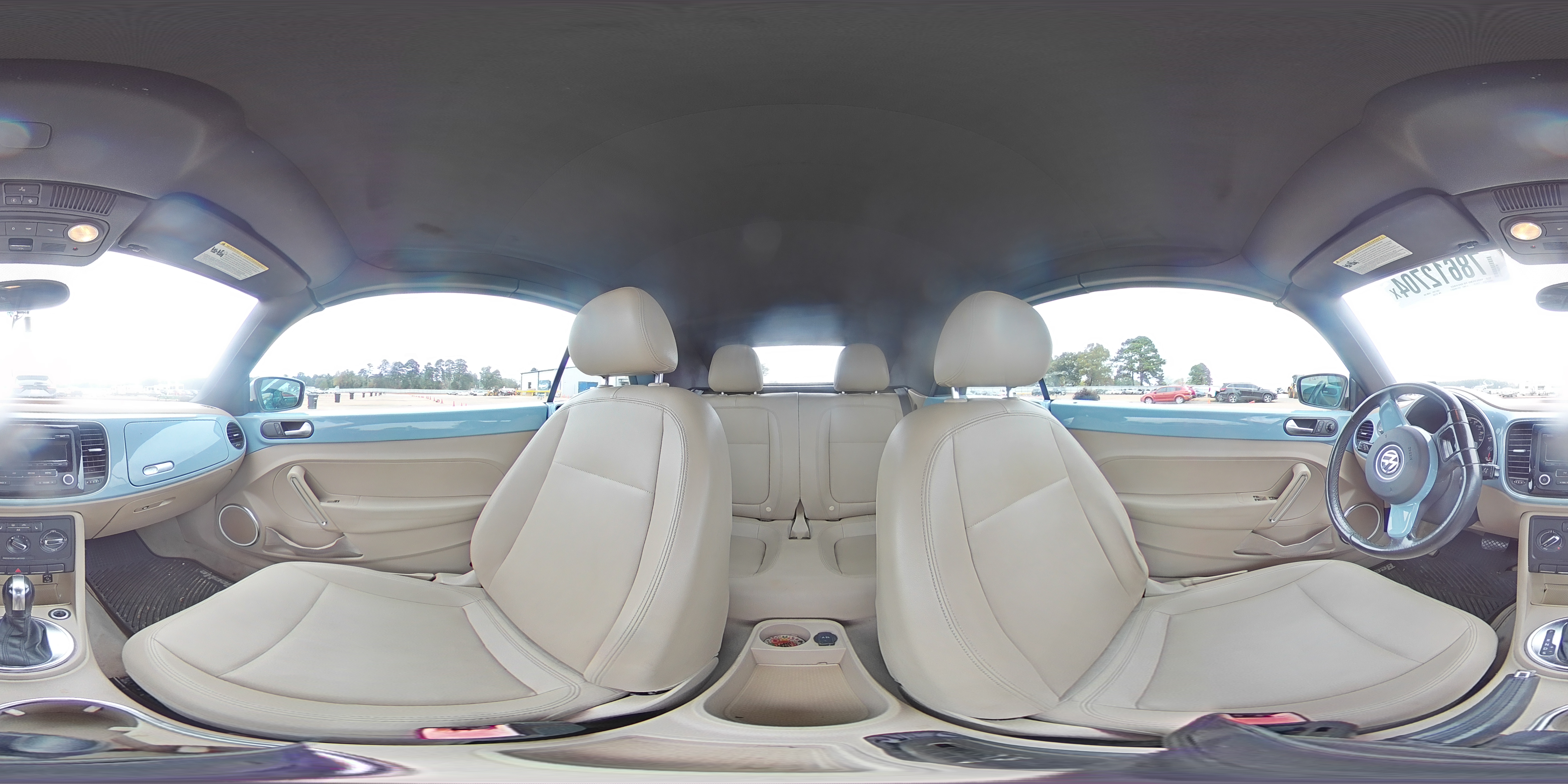 2013 Volkswagen Beetle - Image 13