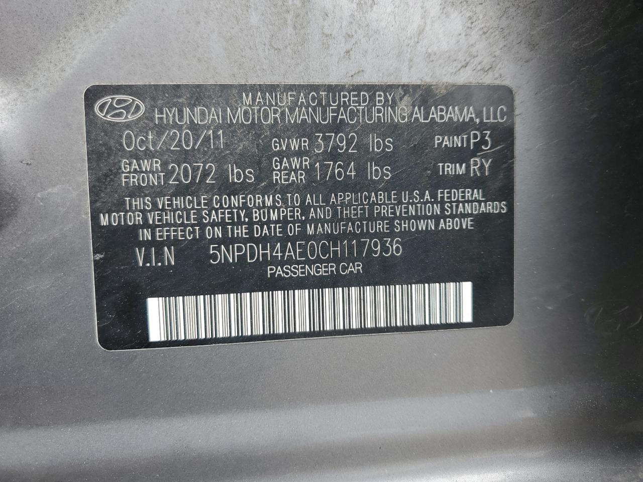 2012 Hyundai Elantra - Image 14