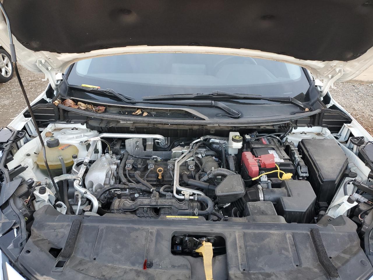 2021 Nissan Rogue - Image 14