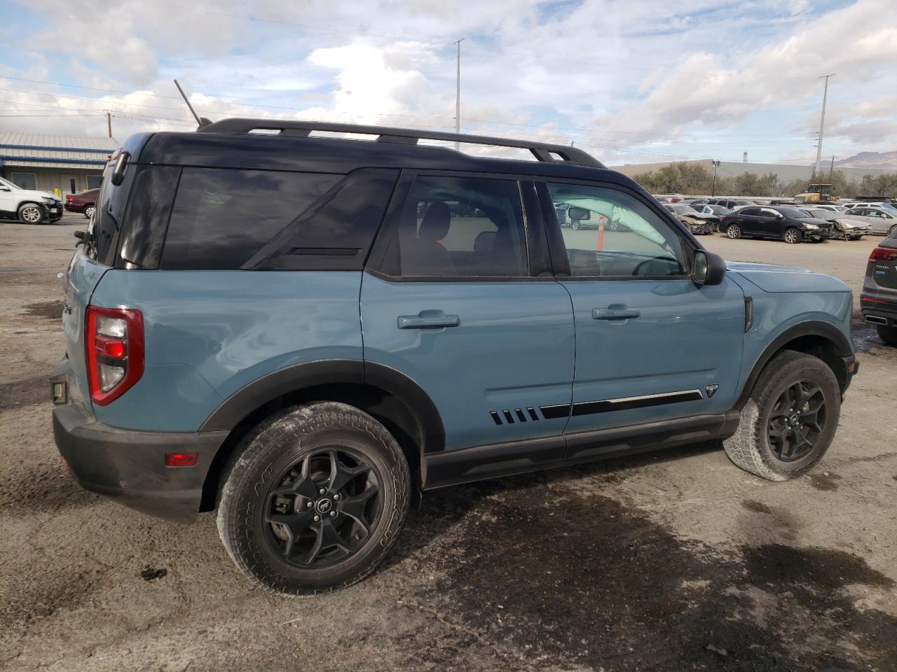 2021 Ford Bronco - Image 3