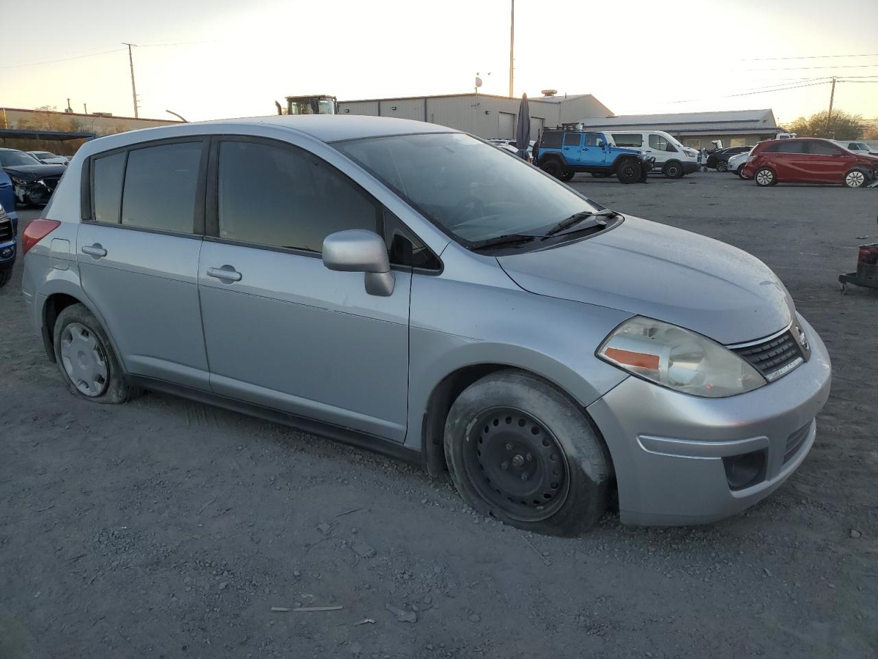 2009 Nissan Versa - Image 4