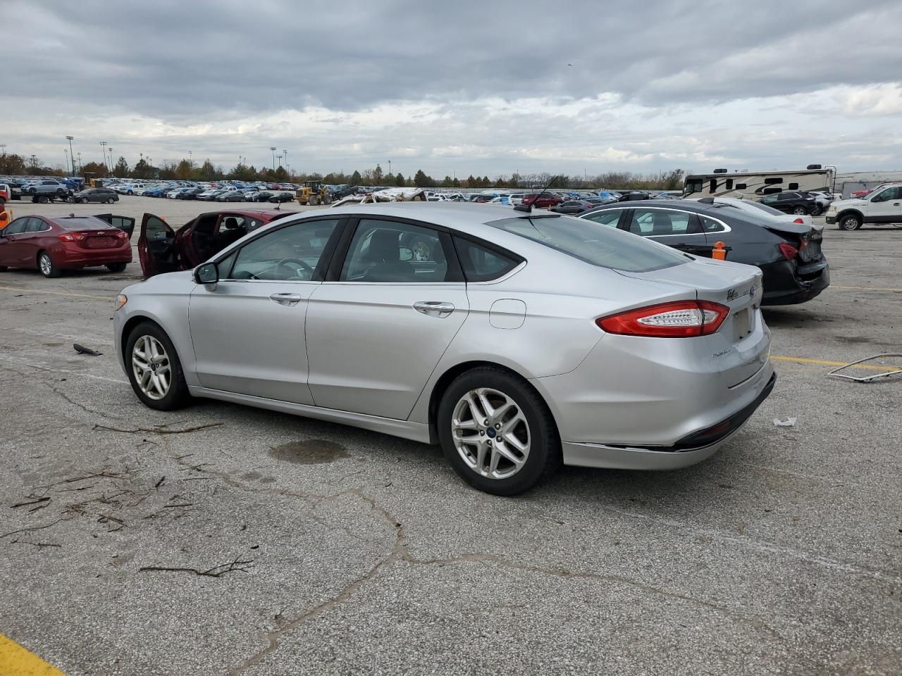 2014 Ford Fusion - Image 2