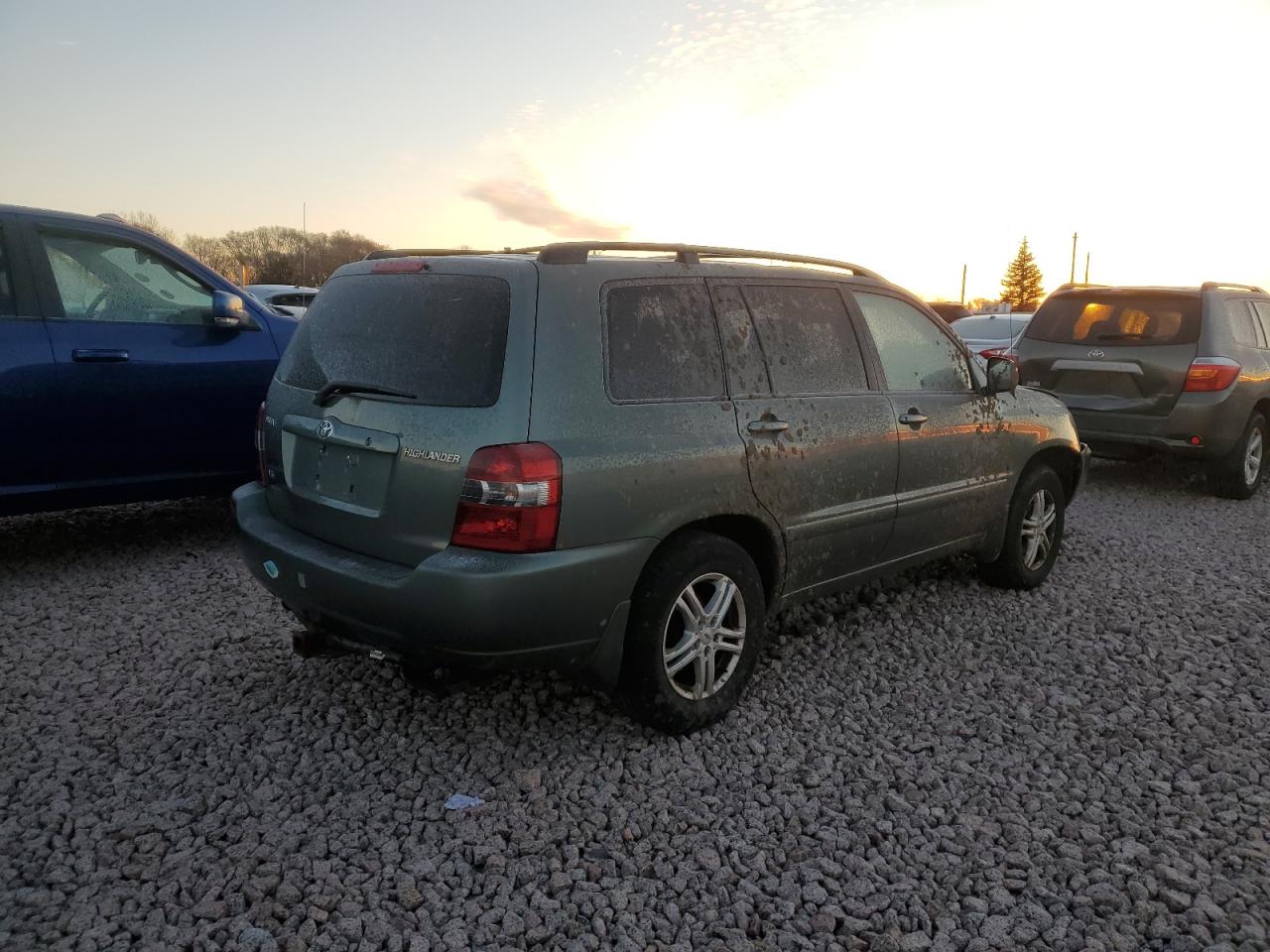 2004 Toyota Highlander - Image 3