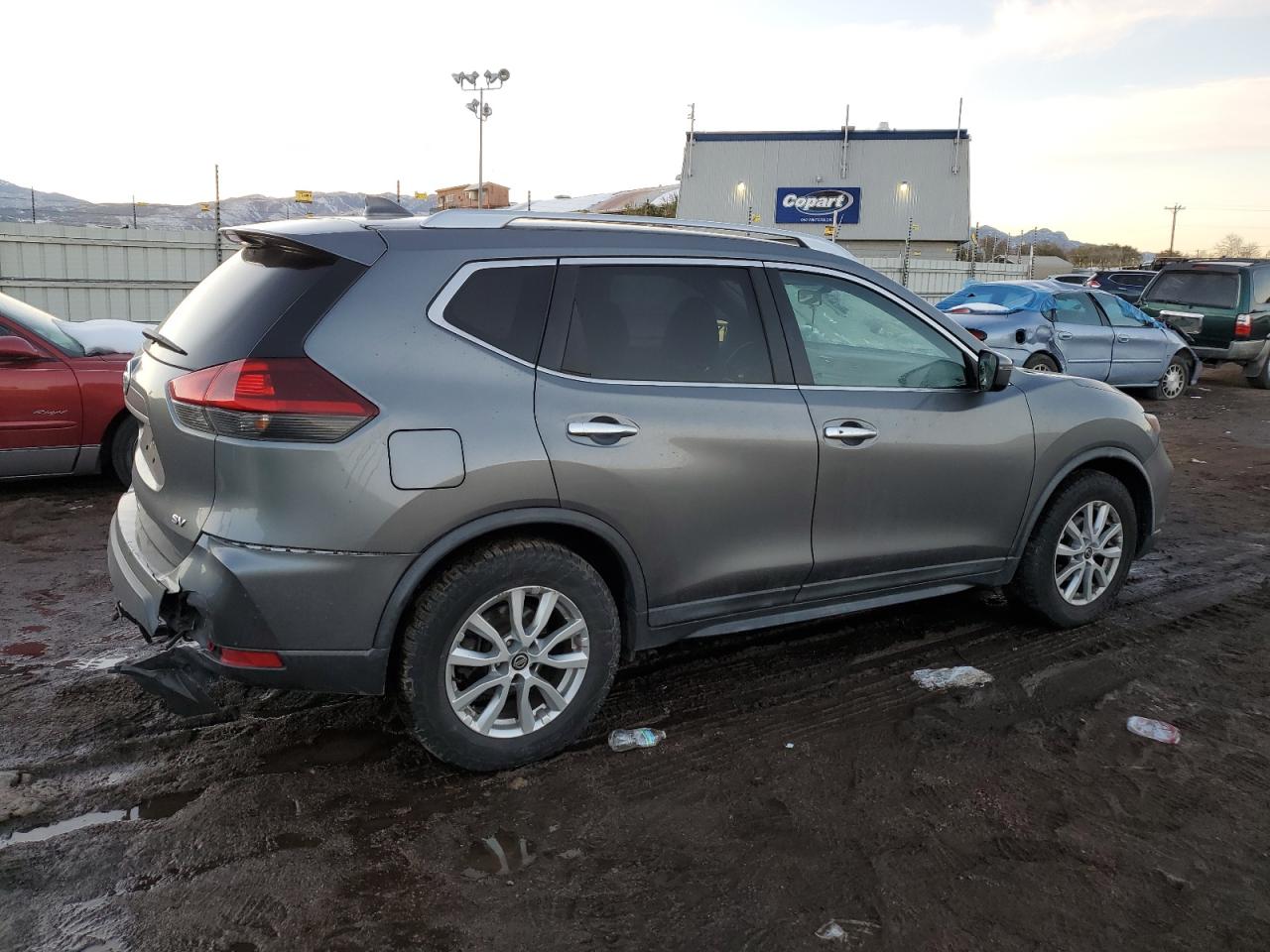 2018 Nissan Rogue - Image 3