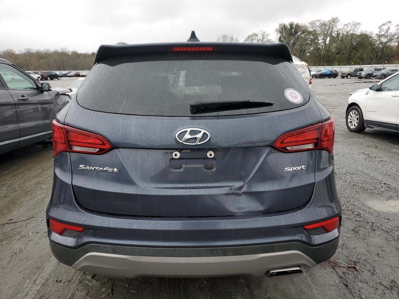 2017 Hyundai Santa Fe - Image 6