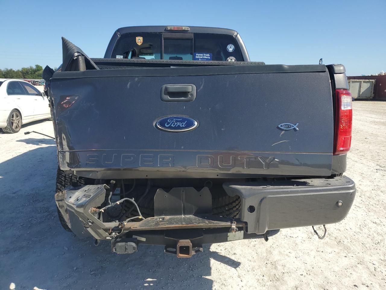 2008 Ford F250 - Image 6