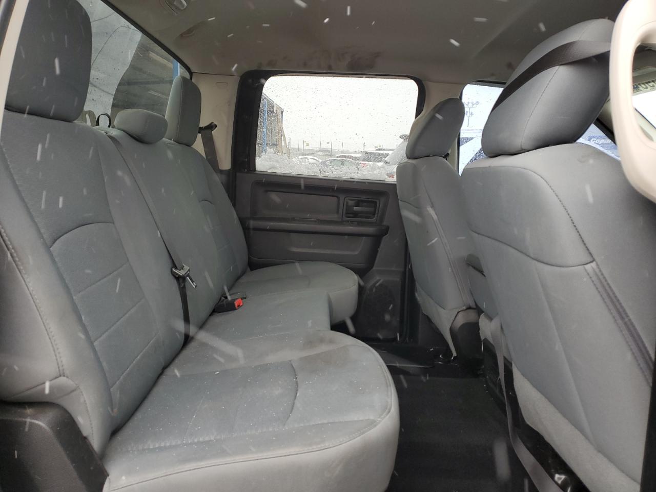 2014 RAM 1500 - Image 11