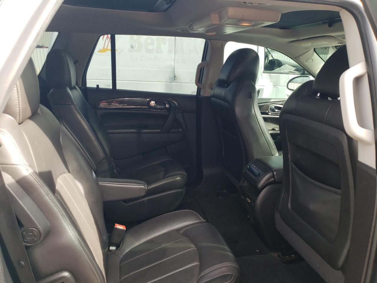 2016 Buick Enclave - Image 11
