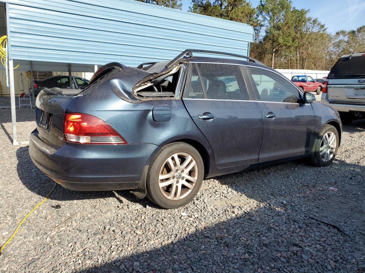 2010 Volkswagen Jetta - Image 3