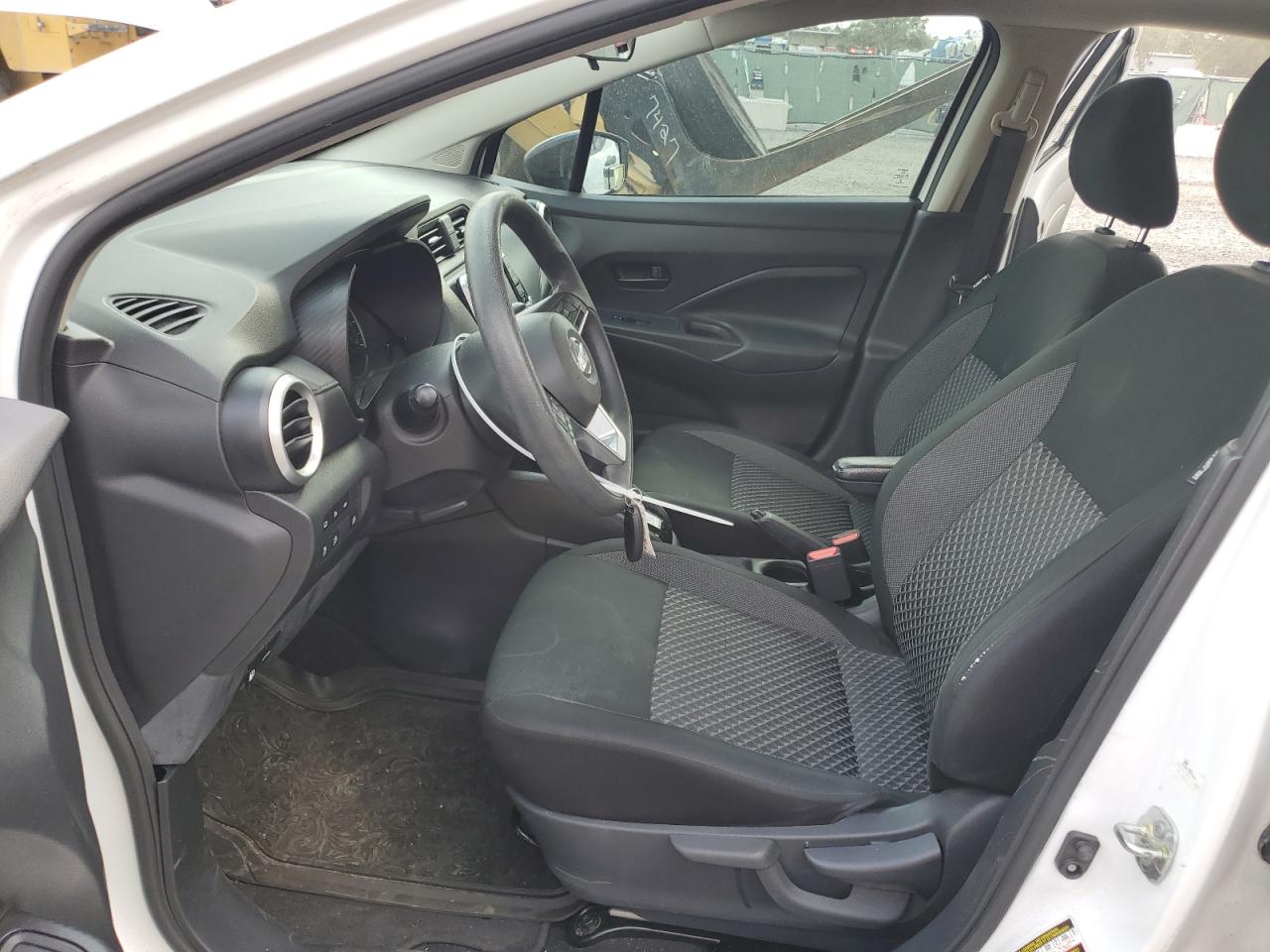 2020 Nissan Versa - Image 7