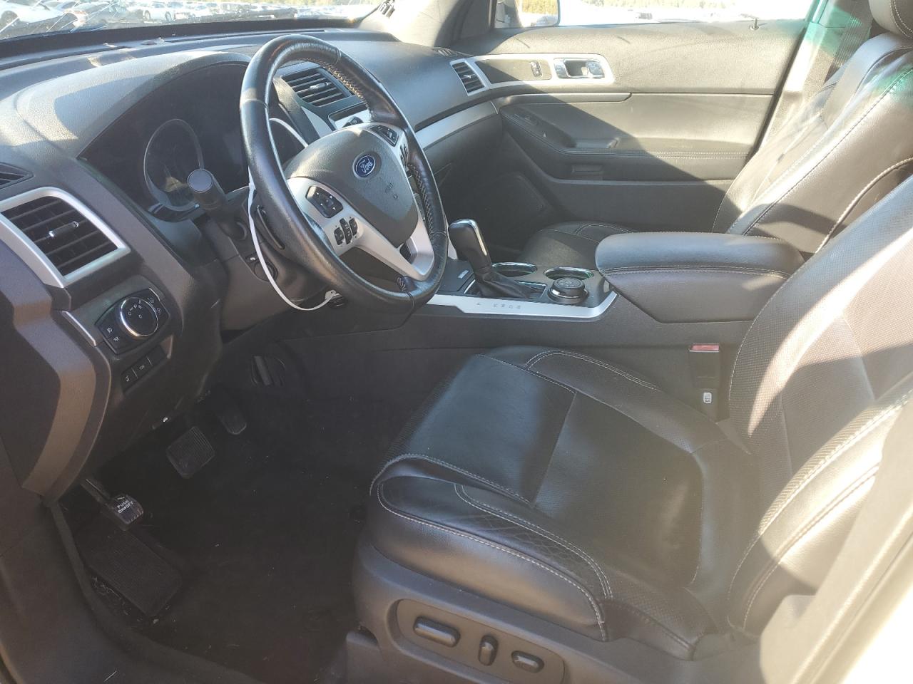 2013 Ford Explorer - Image 7
