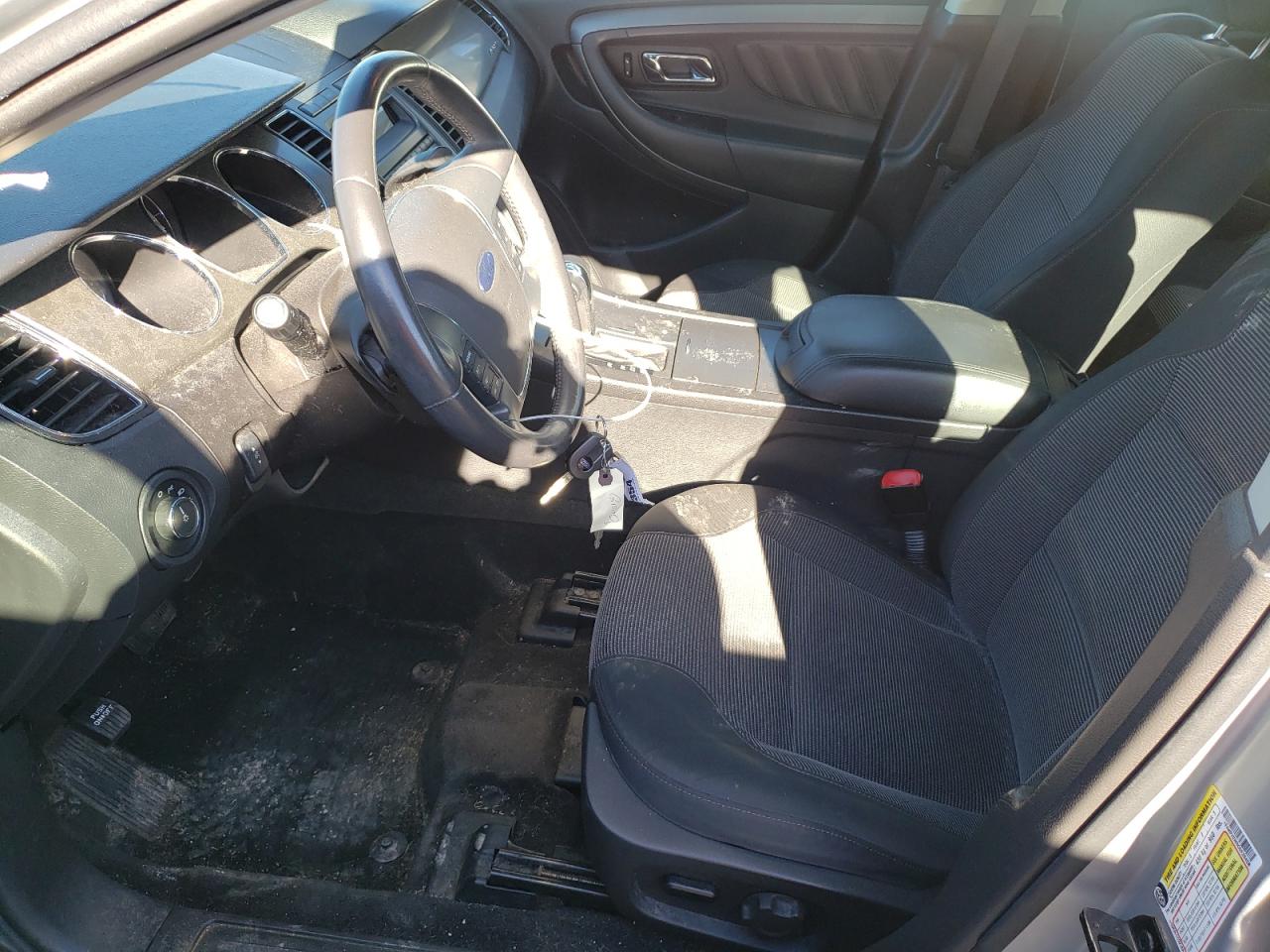 2012 Ford Taurus - Image 7