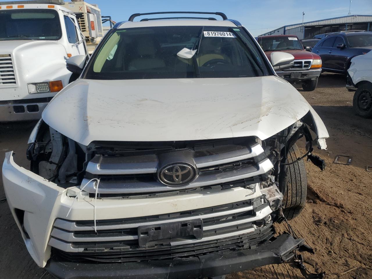 VIN 5TDJZRFH4KS622676 2019 TOYOTA HIGHLANDER no.5