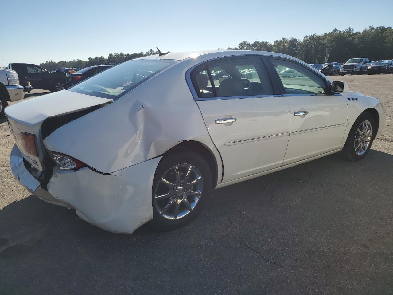 2006 Buick Lucerne - Image 3