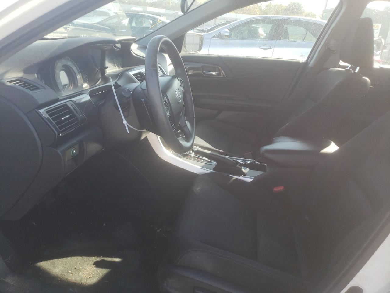 2015 Honda Accord - Image 7