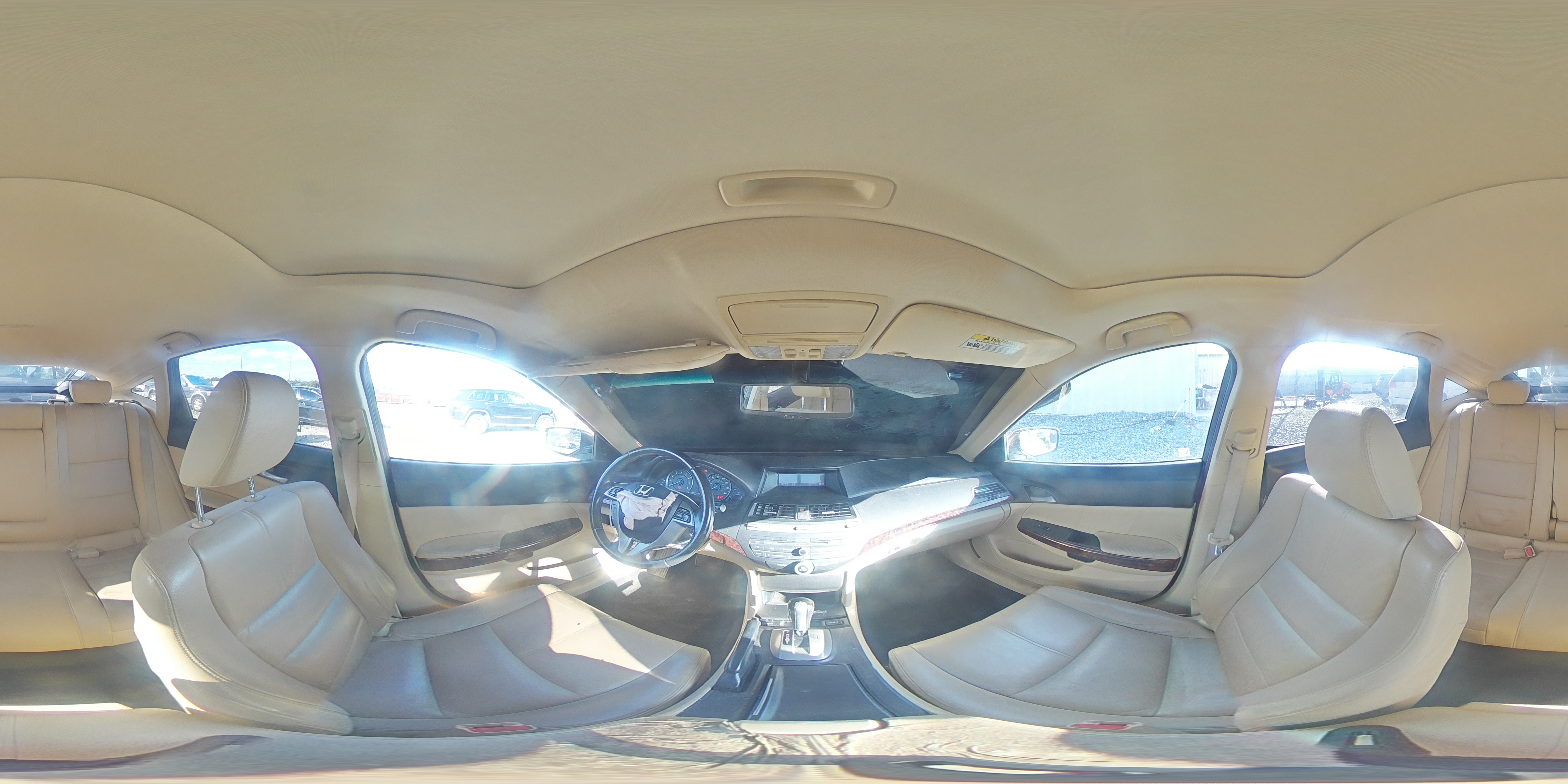 2012 Honda Crosstour - Image 15