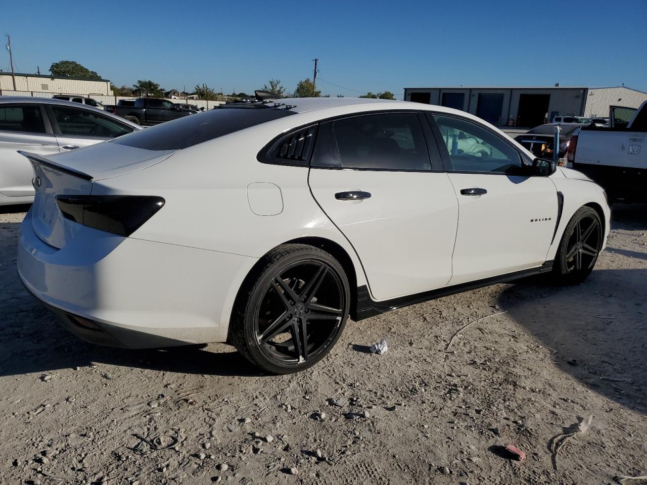 VIN 1G1ZB5ST7HF220758 2017 CHEVROLET MALIBU no.3