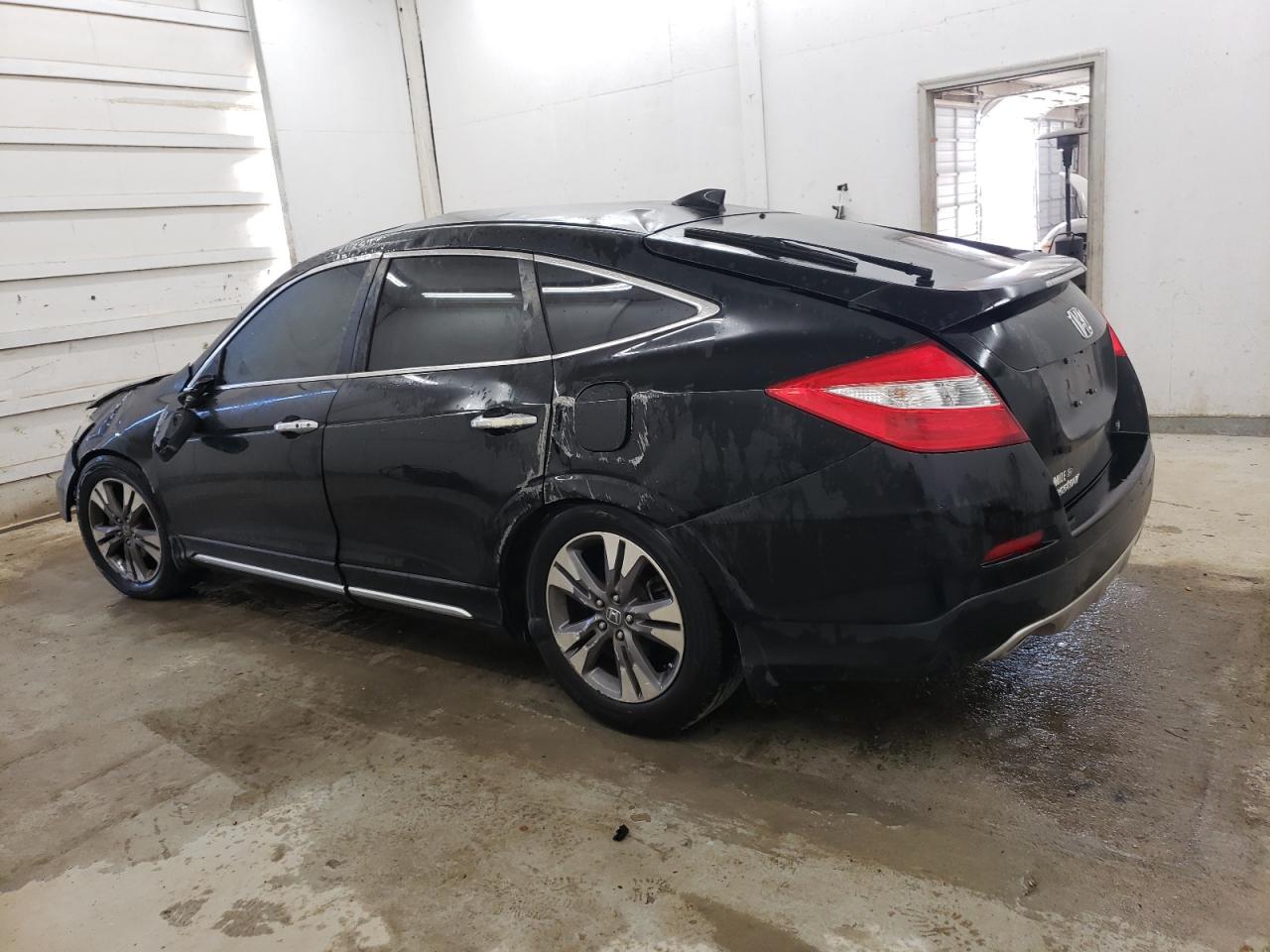 2013 Honda Crosstour - Image 2