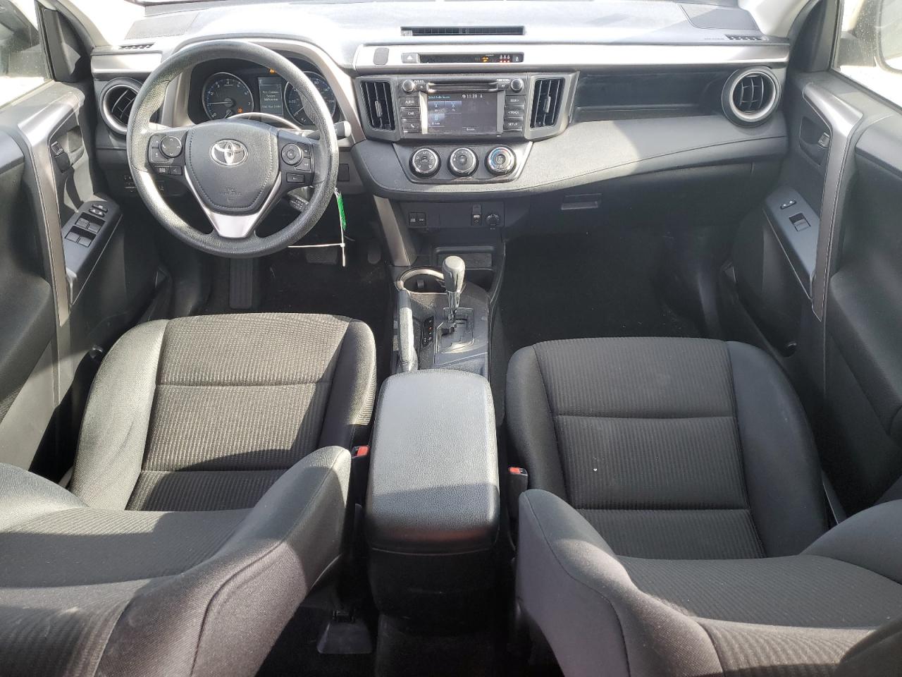 VIN JTMZFREV1HJ128686 2017 TOYOTA RAV4 no.8