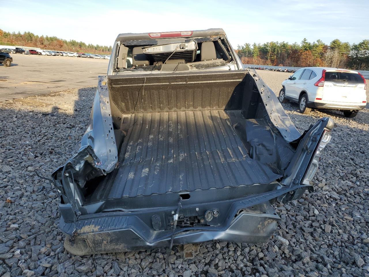 2019 Chevrolet Silverado - Image 6