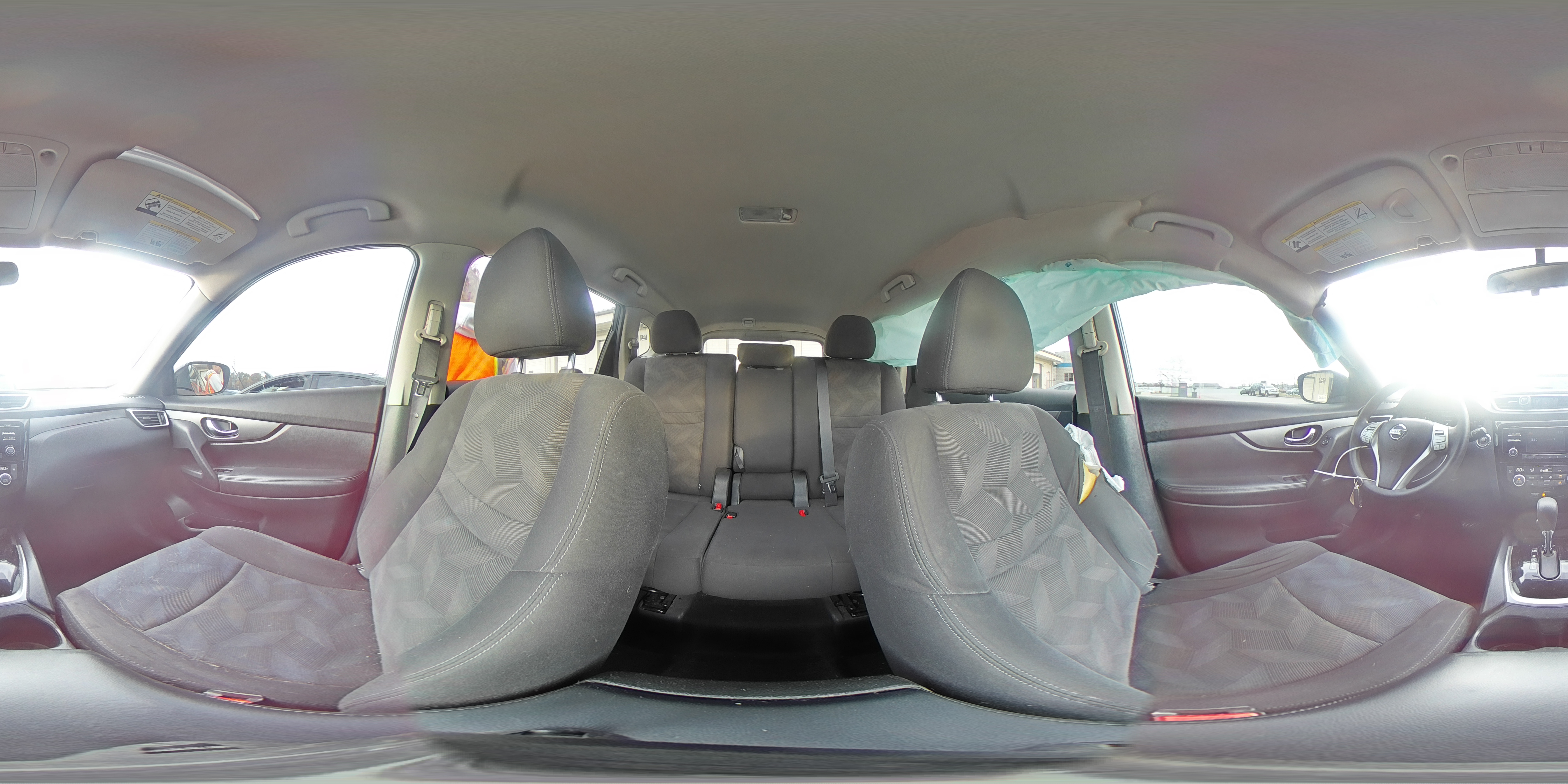 2016 Nissan Rogue - Image 14