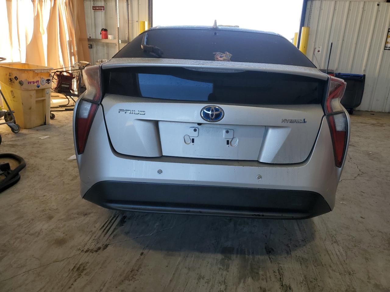 VIN JTDKBRFUXJ3601076 2018 TOYOTA PRIUS no.6